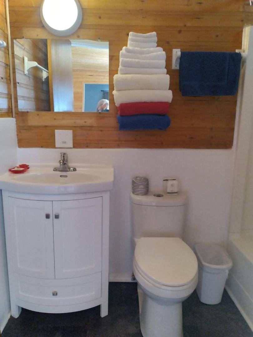 Two-Bedroom Suite,1557786442:JPEG