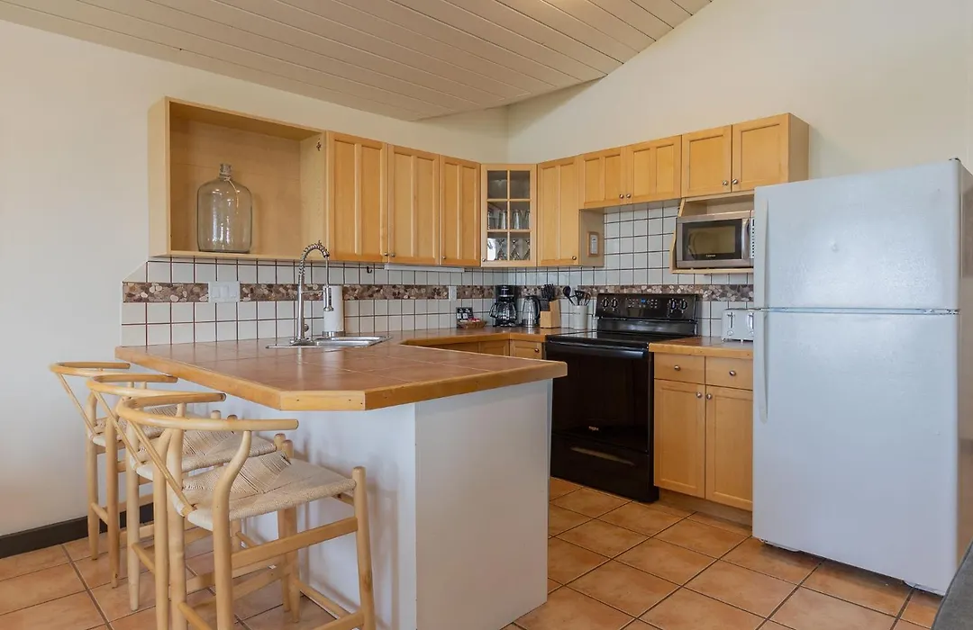 Mackenzie Beach Resort-1