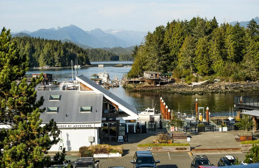 Tofino Resort + Marina-1