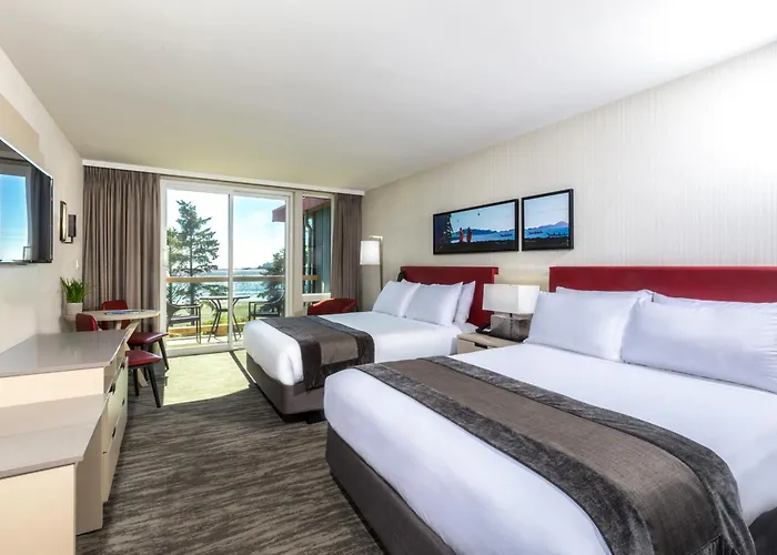 Best Western Plus Tin Wis Resort Tofino