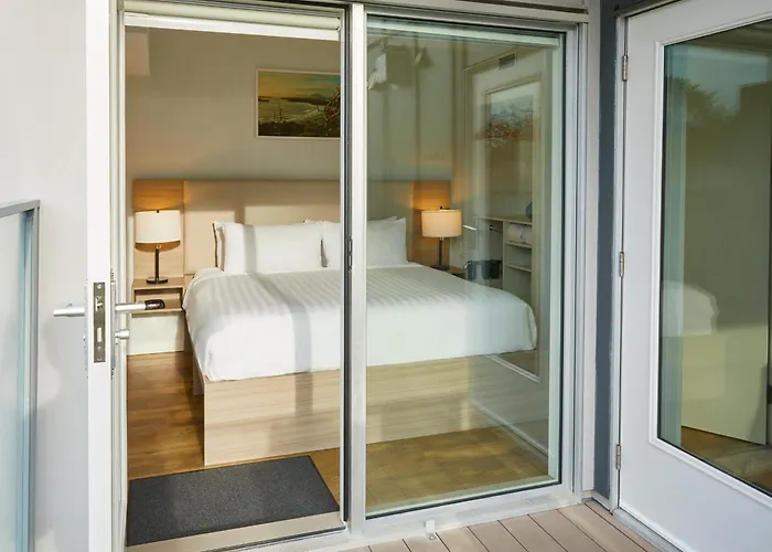Pacific Sands Beach Resort Tofino